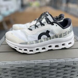 On Cloudmonster Men's 8.5 Running Shoes Undyed White Black 61.98288 CloudTec